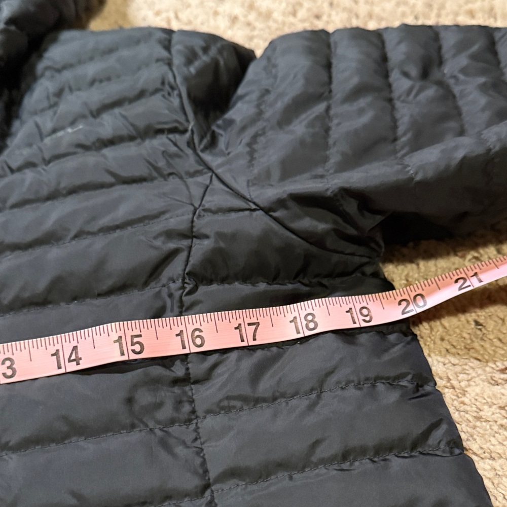 Eddie Bauer Women's Quilted Black Puffer Jacket - Picture 6 of 7